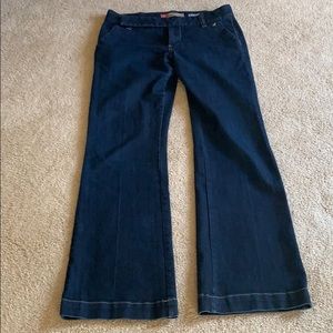 Really cute Old navy low rise jeans
